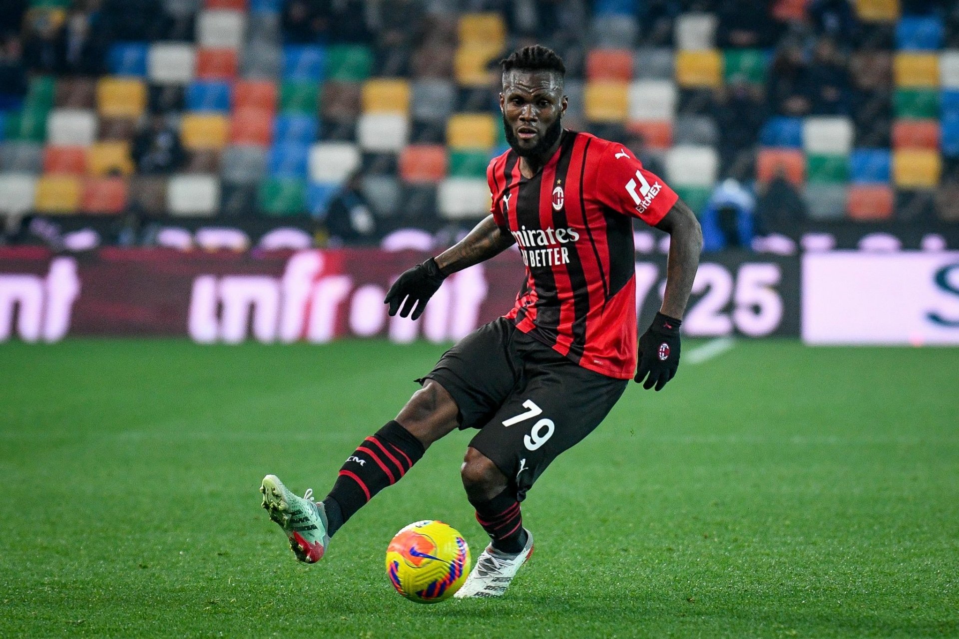 Download A.C. Milan Franck Kessié Sports HD Wallpaper