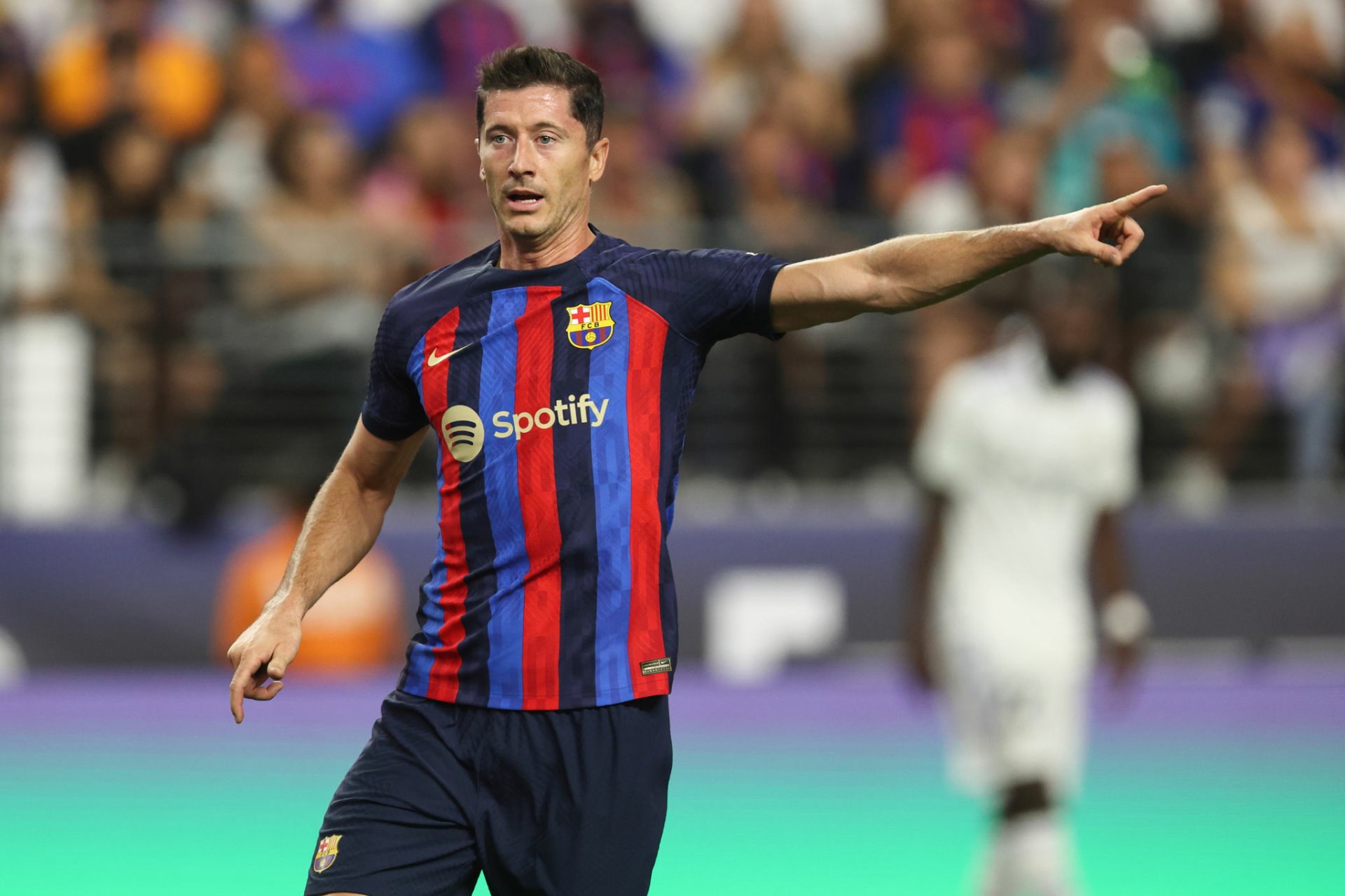 Download FC Barcelona Robert Lewandowski Sports HD Wallpaper