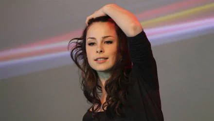 brunette singer German music Lena Meyer-Landrut HD Desktop Wallpaper | Background Image