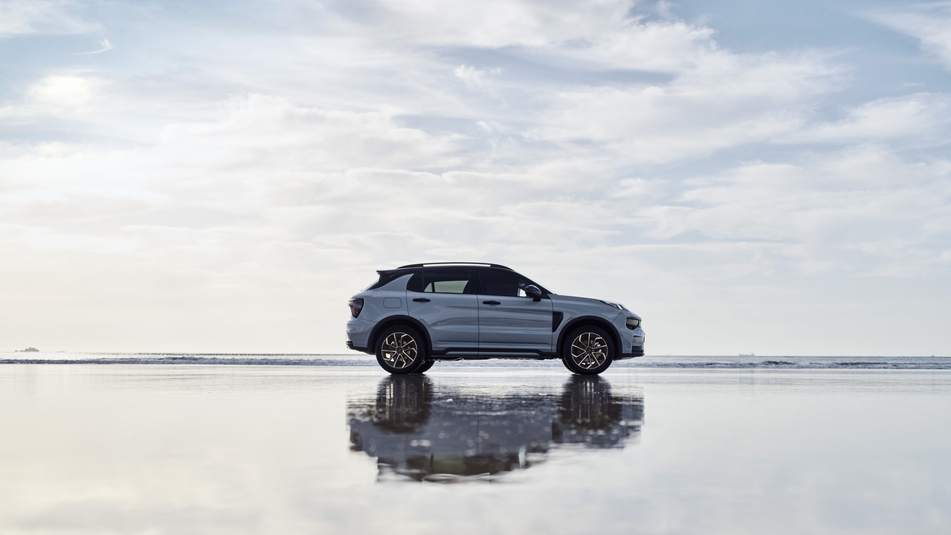 Download Vehicle Lynk & Co 01 4k Ultra HD Wallpaper