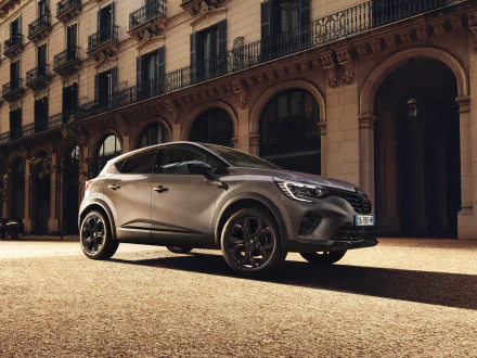  Renault Captur E-TECH "Rive Gauche Edition"