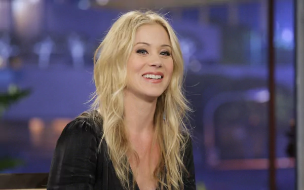 Celebrity Christina Applegate HD Desktop Wallpaper | Background Image