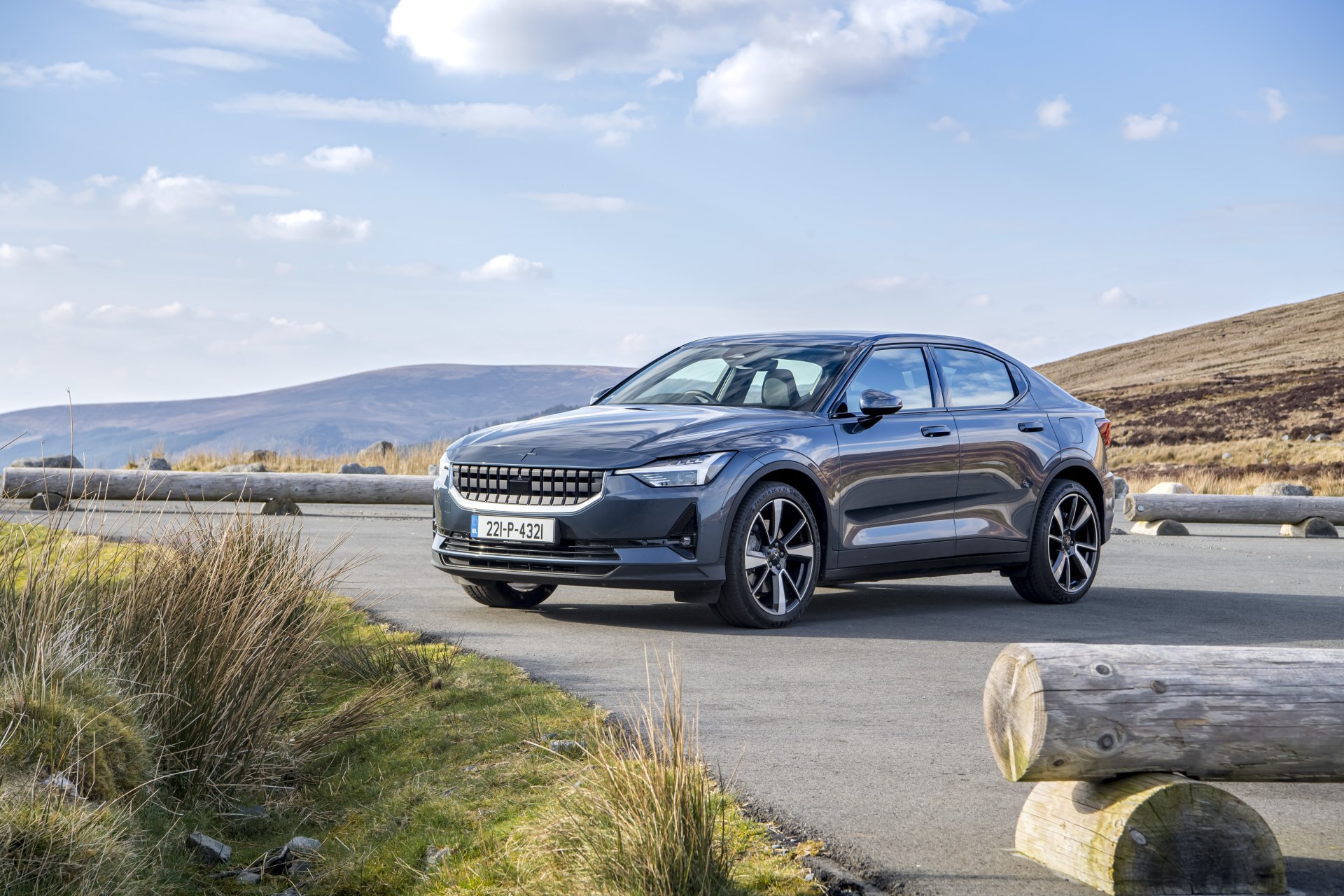 Download Vehicle Polestar 2 4k Ultra HD Wallpaper