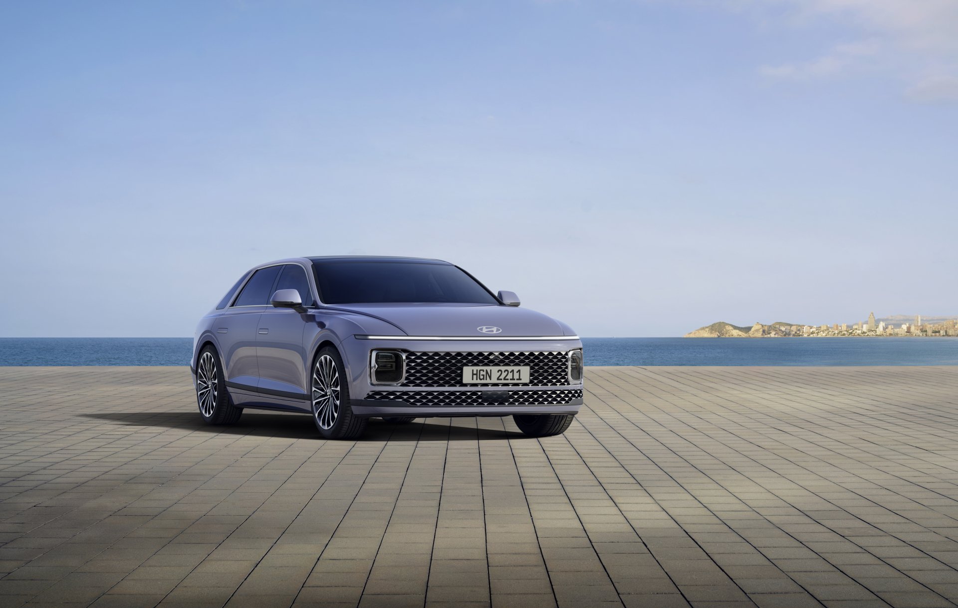 Download Vehicle Hyundai Grandeur 8k Ultra HD Wallpaper