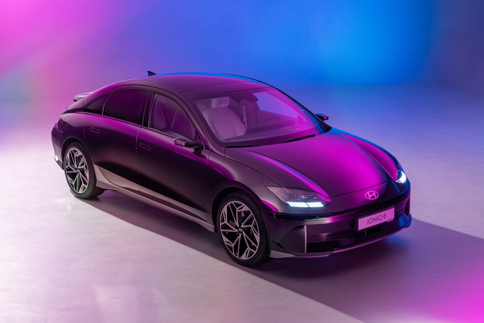 Download Vehicle Hyundai IONIQ 6 4k Ultra HD Wallpaper