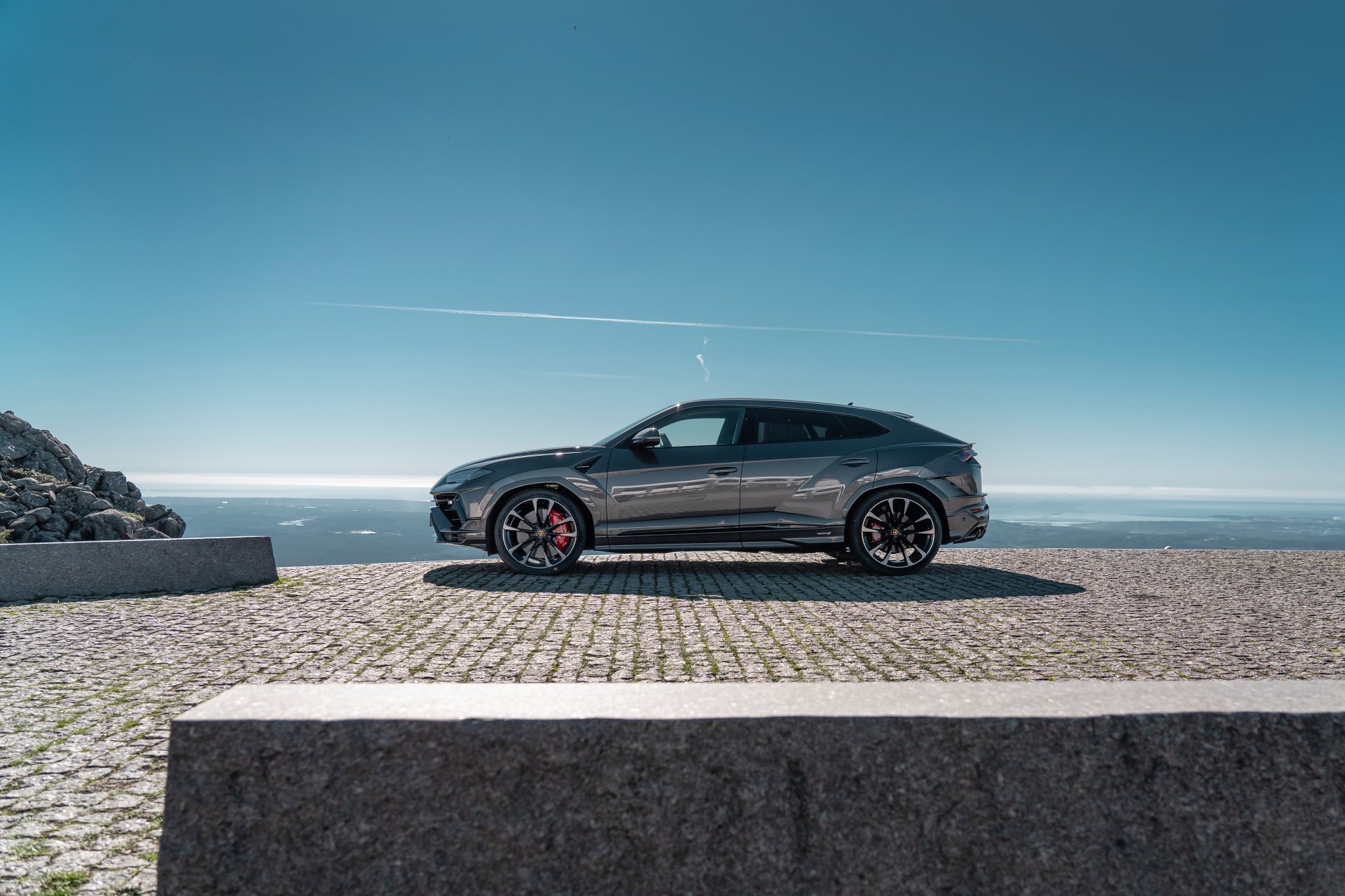 Download Vehicle Lamborghini Urus S 4k Ultra HD Wallpaper