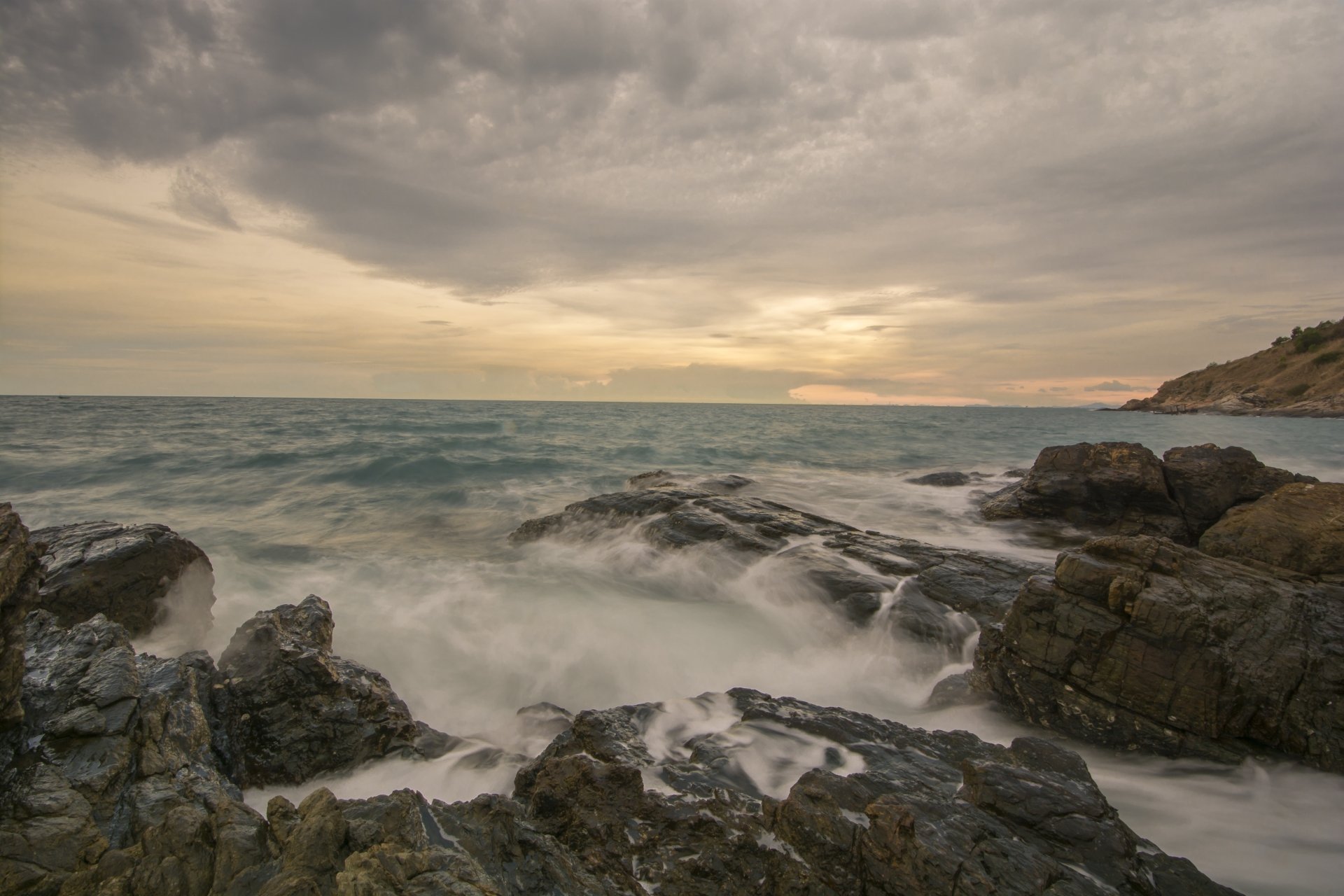 Download Horizon Nature Ocean 4k Ultra HD Wallpaper | 6000x4000 ...
