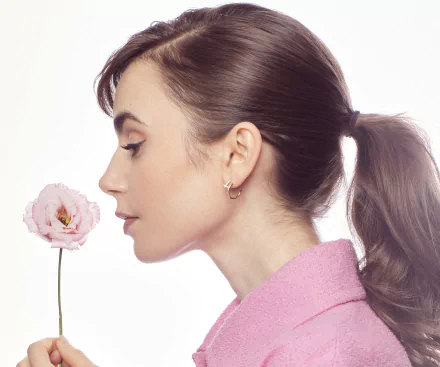 Celebrity Lily Collins HD Desktop Wallpaper | Background Image