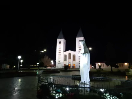  Međugorje at Novmeber night