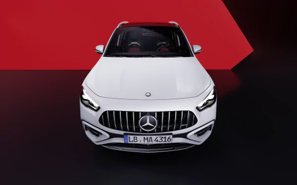  Mercedes-AMG GLA 35 4MATIC