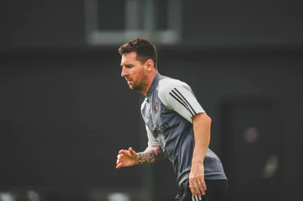 Soccer player in action on the field - HD desktop wallpaper and background tagged with Lionel Messi, Inter Miami CF.