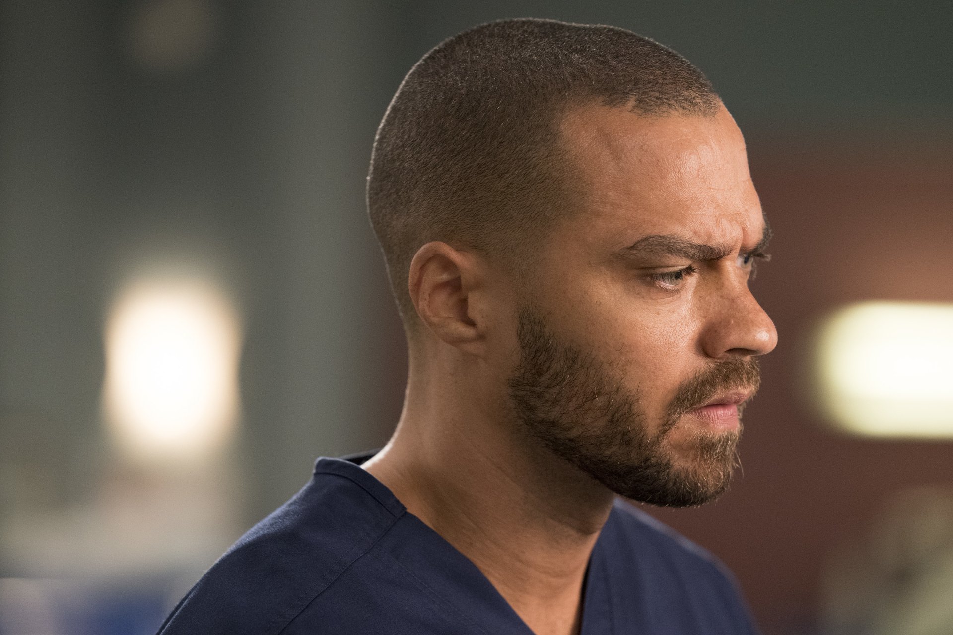 Grey's Anatomy TV show character in blue scrubs HD desktop wallpaper and background