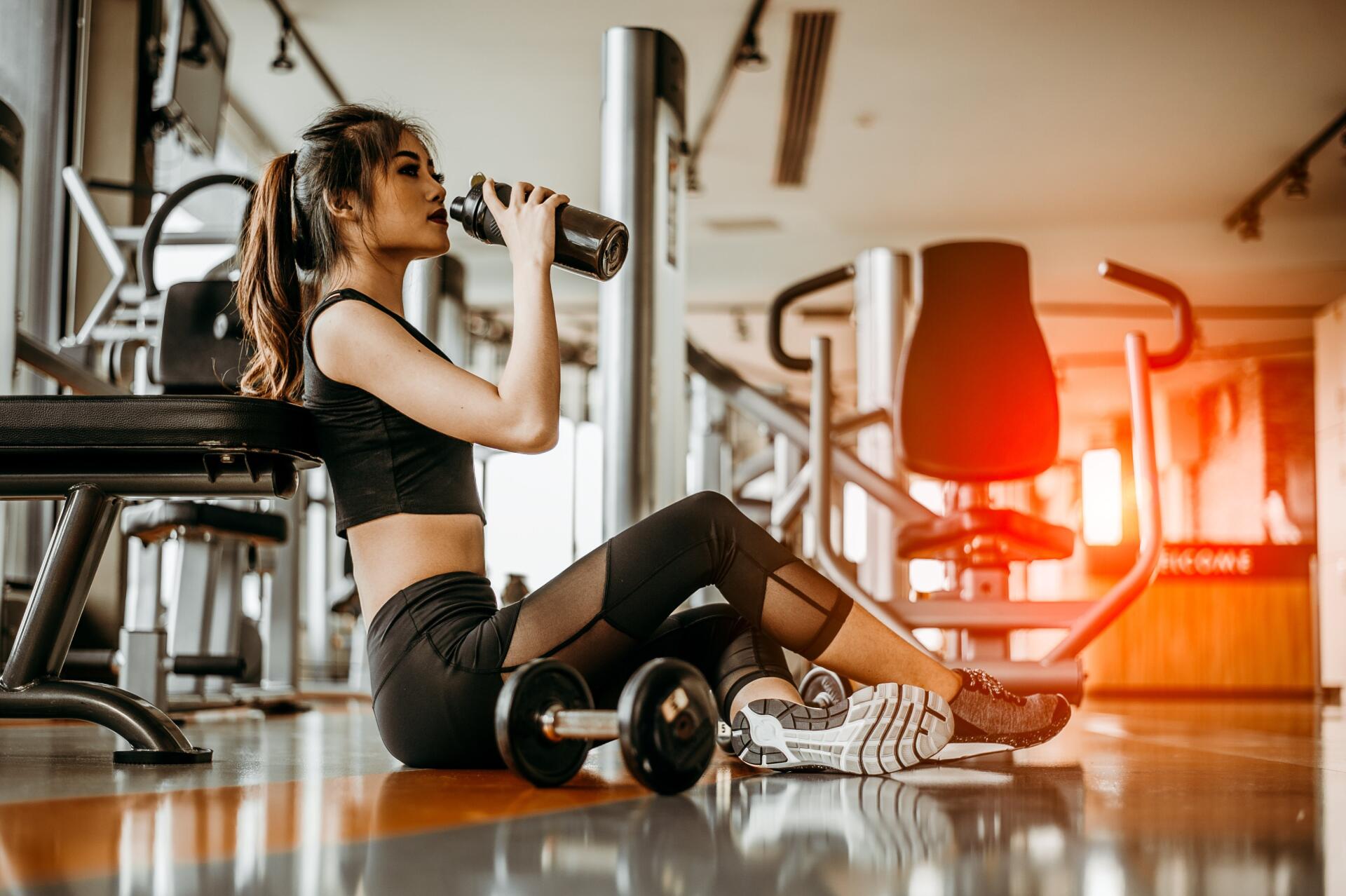 Download Girl Energy Fitness Gym Healthy 4k Ultra HD Wallpaper