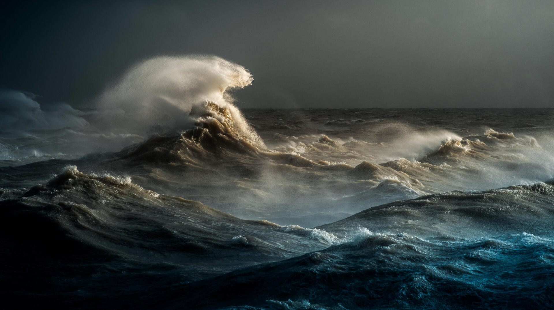 Download Wave Ocean Sea Ocean Waves HD Wallpaper