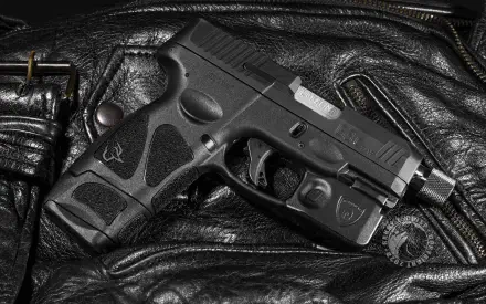 gun HD Desktop Wallpaper | Background Image