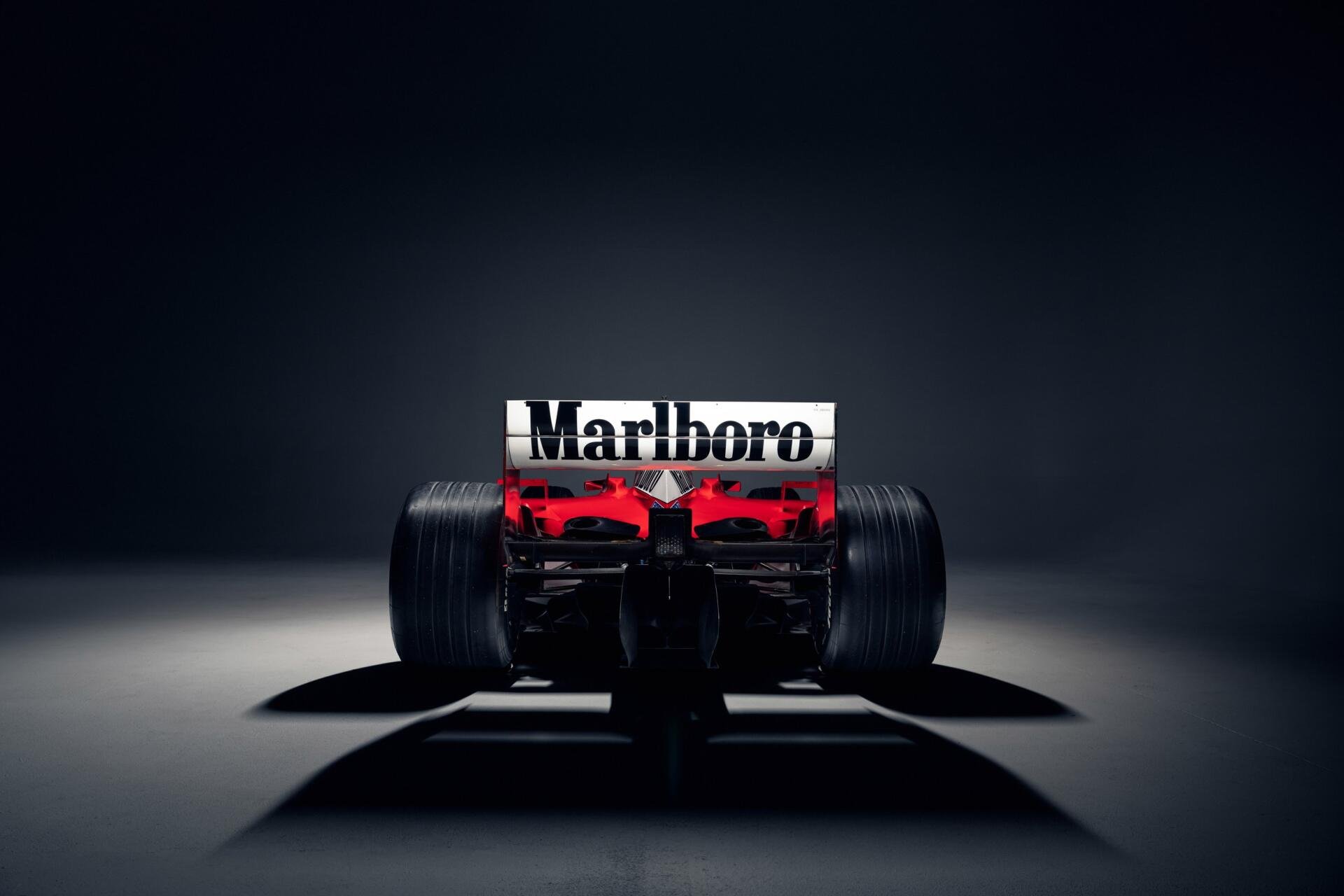 Download F1 HD Wallpaper
