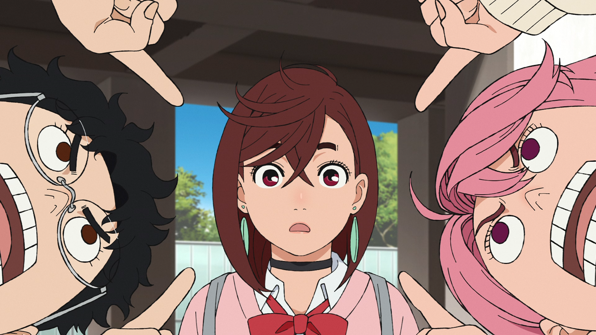 HD PC desktop wallpaper featuring anime characters Momo Ayase, Ken Takakura, and Aira Shiratori from Dandadan in a playful group frame.