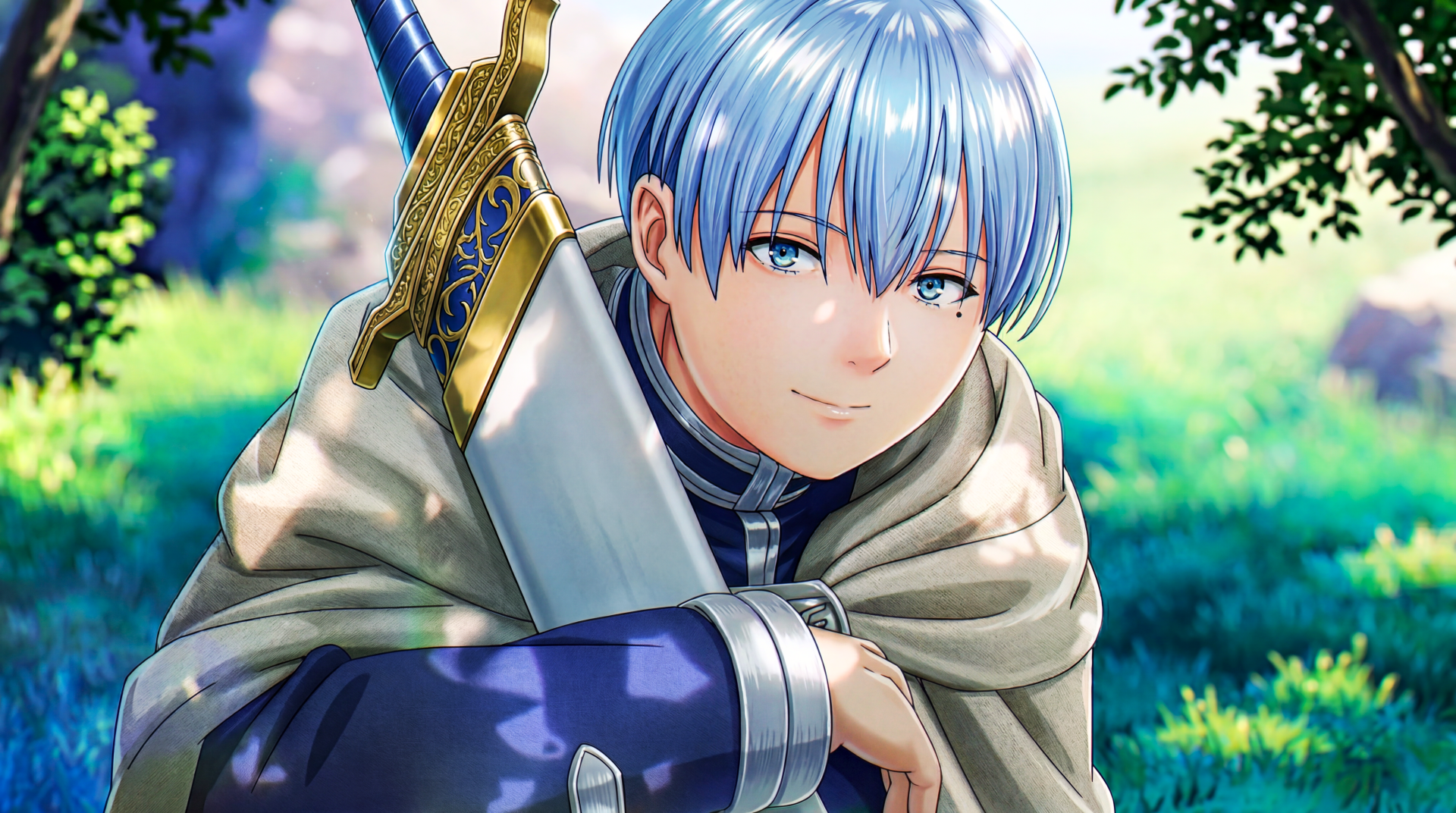 Himmel from Frieren: Beyond Journey's End — blue-haired anime hero leaning on his sword in a sunlit forest; 5K Ultra HD PC desktop wallpaper.