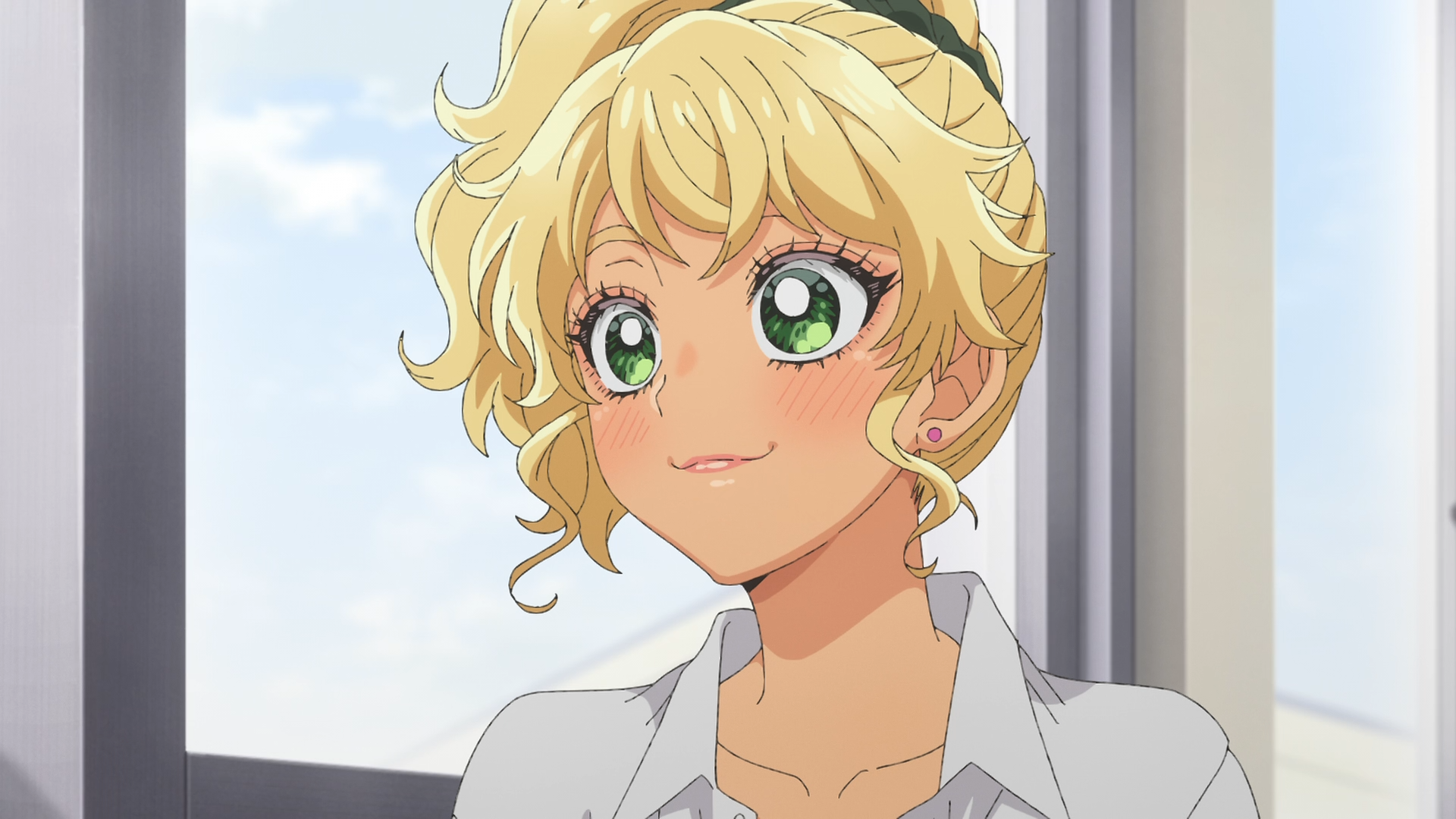 HD PC desktop wallpaper of Kotoko Ijichi from Gals Can't Be Kind to Otaku!?, smiling with short curly blonde hair and bright green eyes, in a white blouse by a sunlit window.