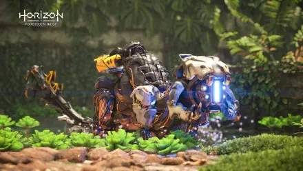 4K Ultra HD PC desktop wallpaper for the video game Horizon Zero Dawn showing a mechanical feline prowling a verdant forest, its blue core glowing amid scuffed armored plating.