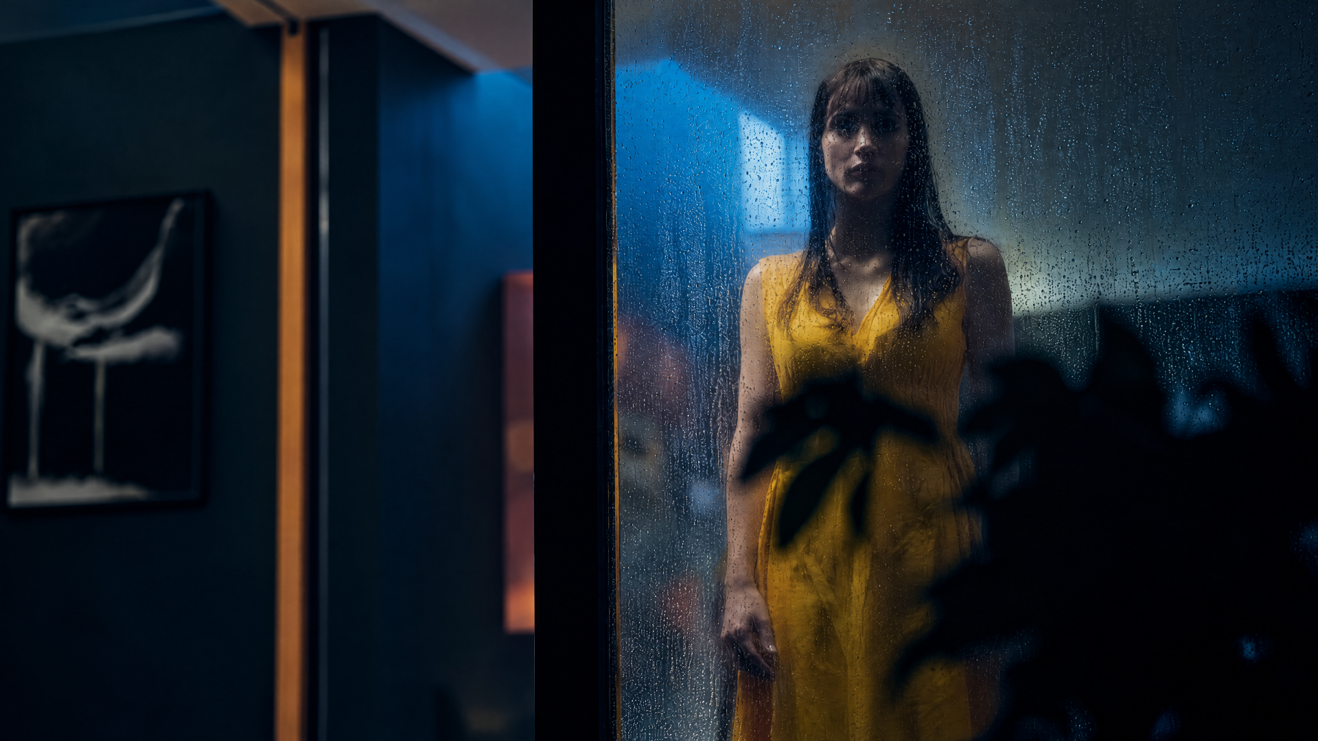 Other Mommy woman in a yellow dress in a dim blue-lit room, 4K Ultra HD PC desktop wallpaper and background.