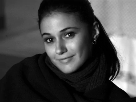 Celebrity Emmanuelle Chriqui HD Desktop Wallpaper | Background Image