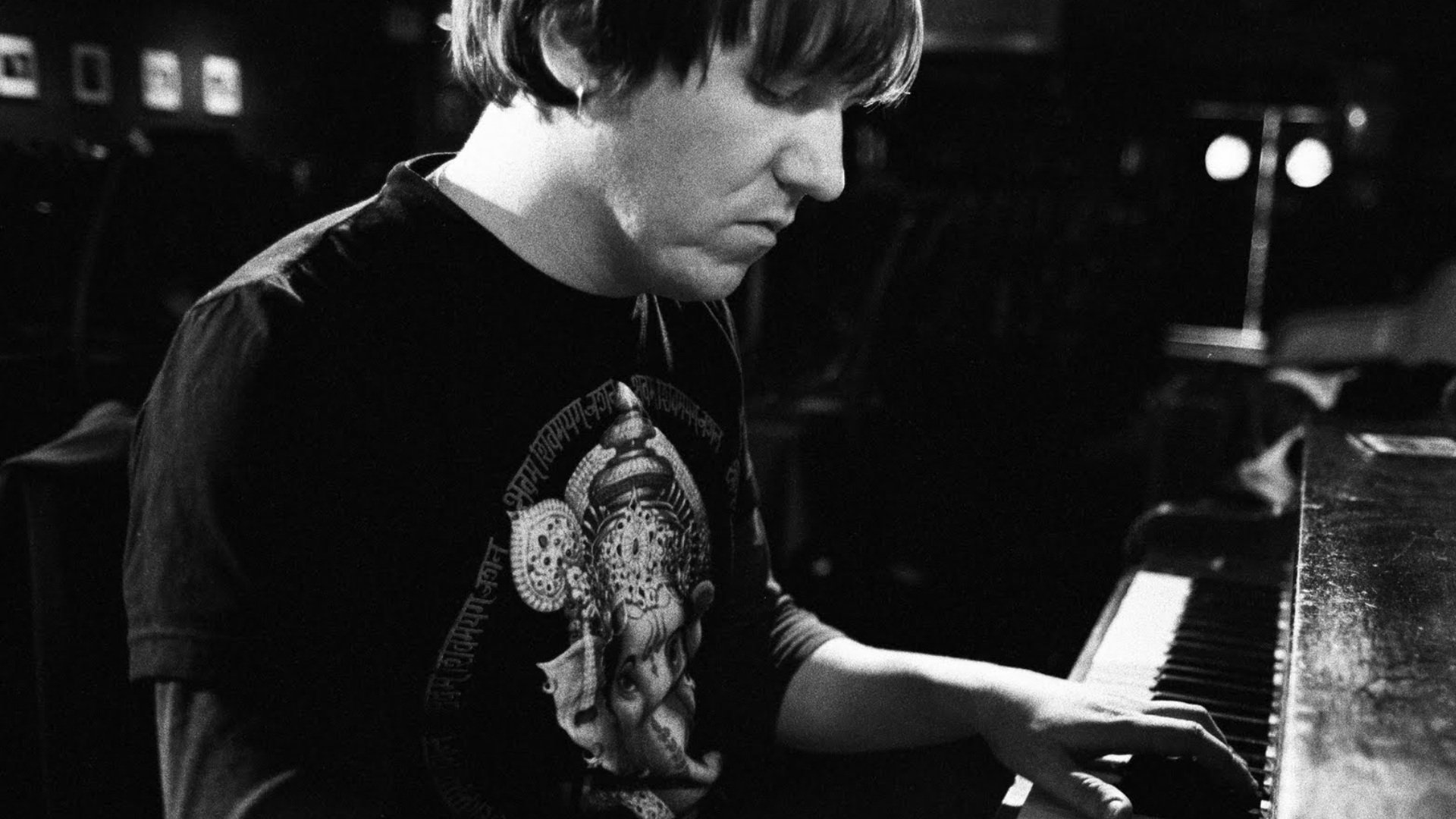 1898 Photo Of Elliott Smith Stock Photos HighRes Pictures and Images   Getty Images