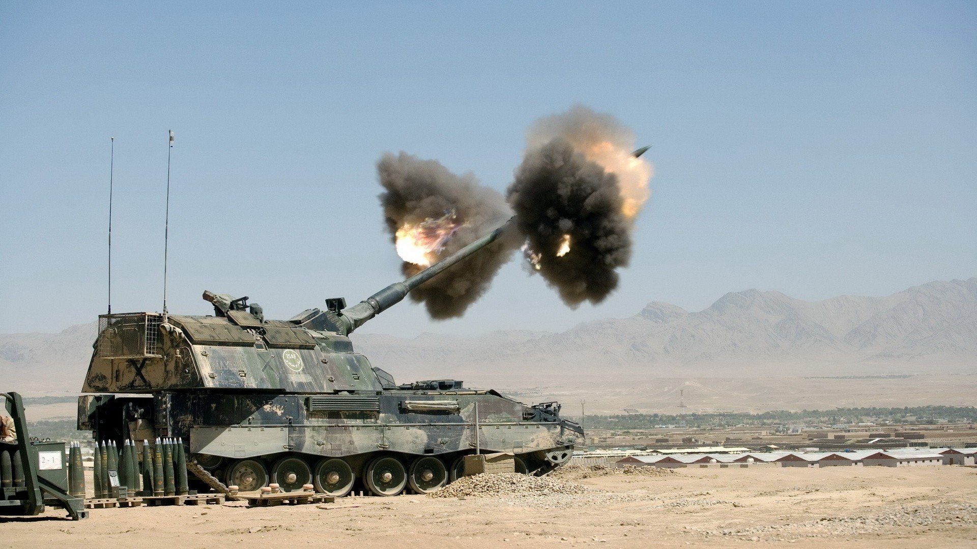HD Military Tank in Action: Explosive Power on the Battlefield ...