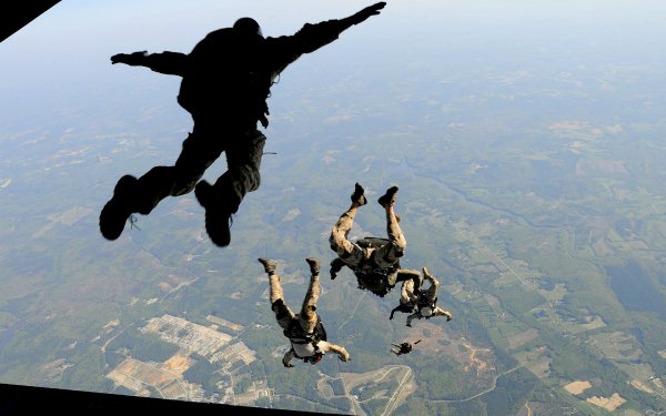 Military Soldier Skydiving Airplane HD Wallpaper | Background Image