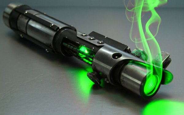 Sci Fi Star Wars Lightsaber Green HD Wallpaper | Background Image