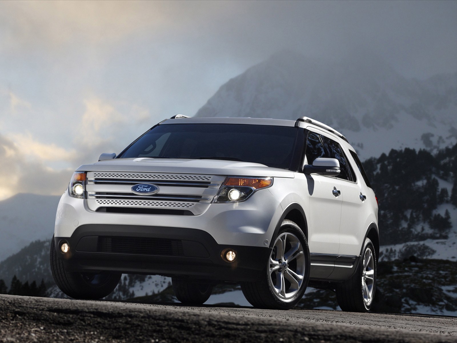 Vehicles Ford Explorer HD Wallpaper | Background Image