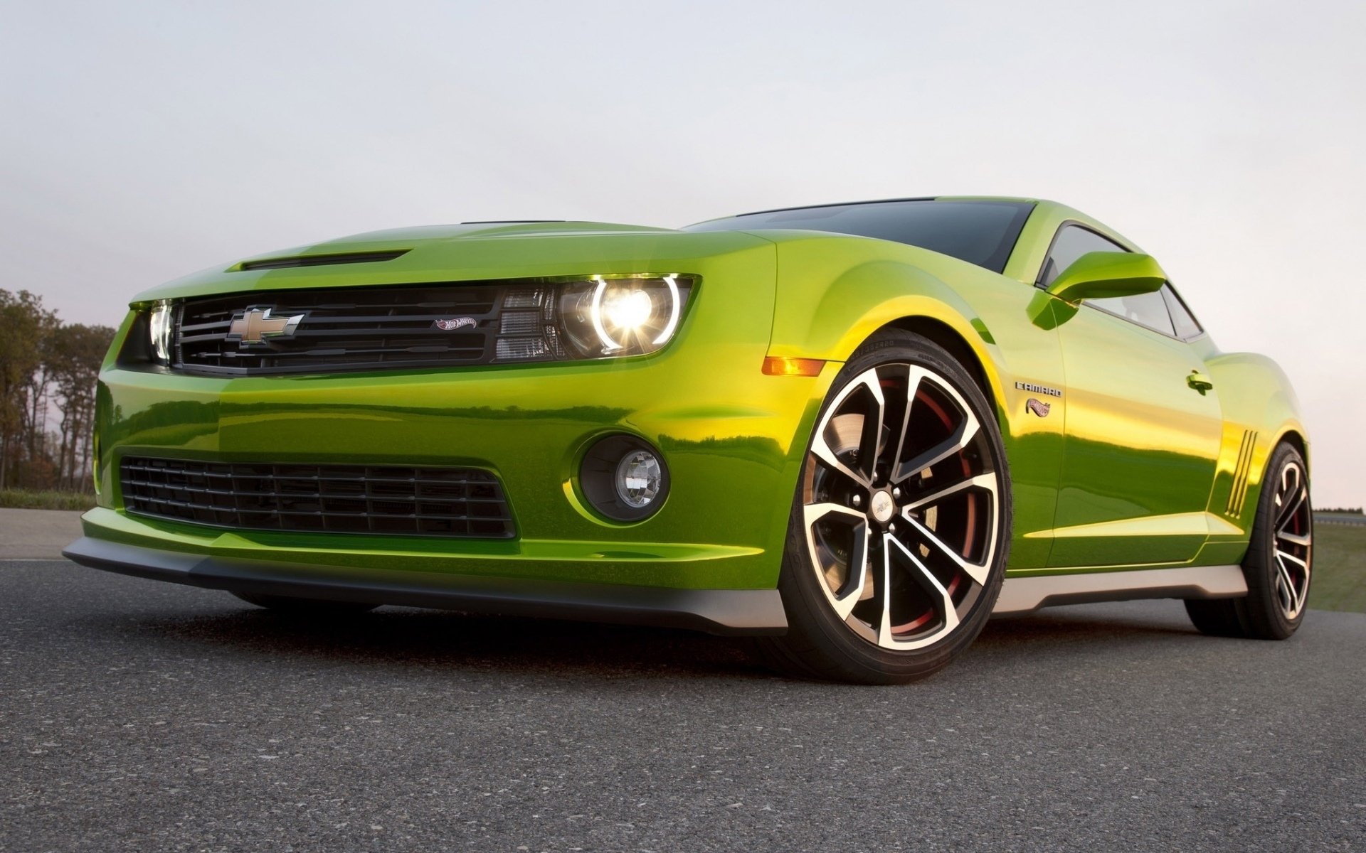 Download Vehicle Chevrolet Camaro HD Wallpaper