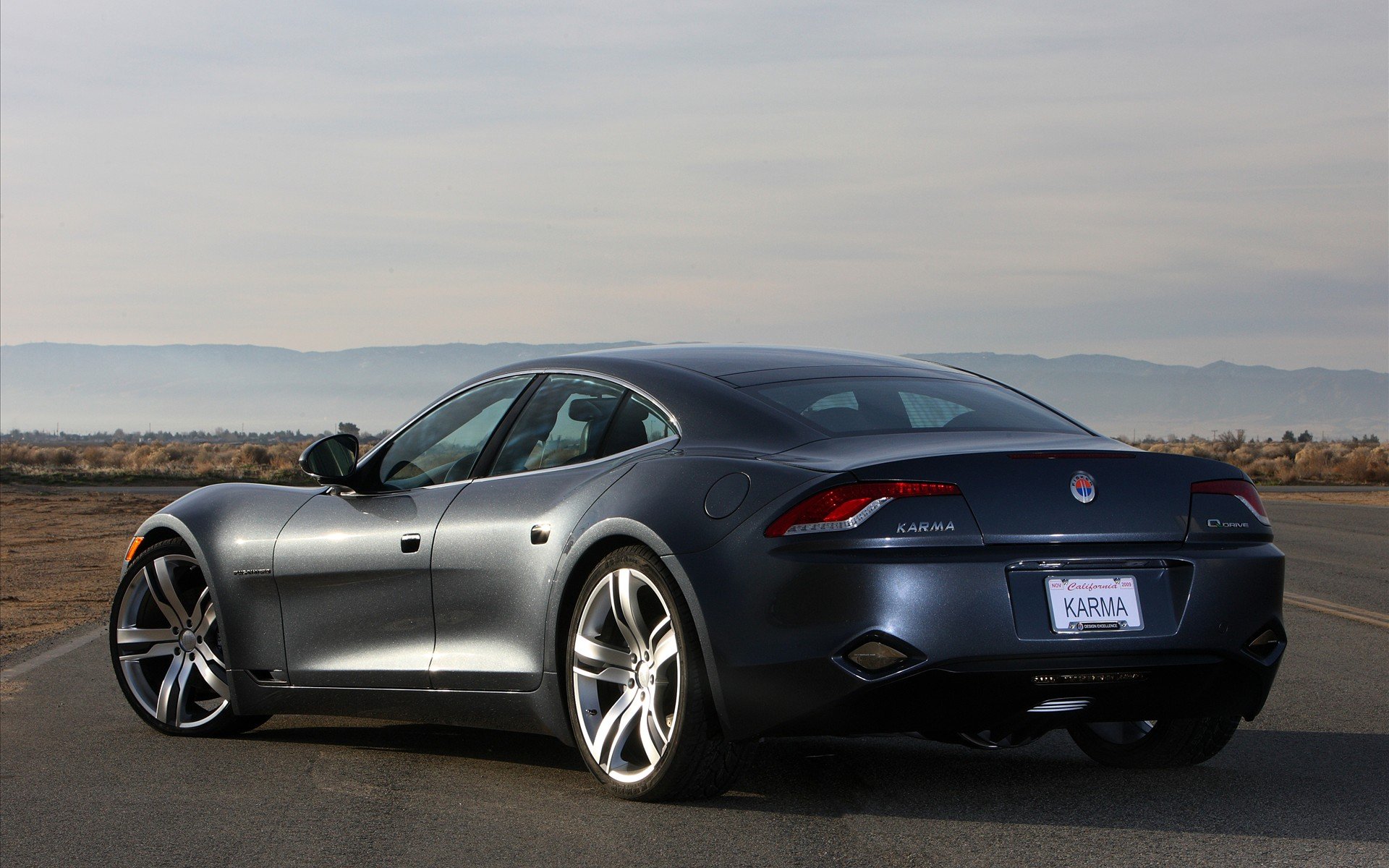 Download Vehicle Fisker HD Wallpaper