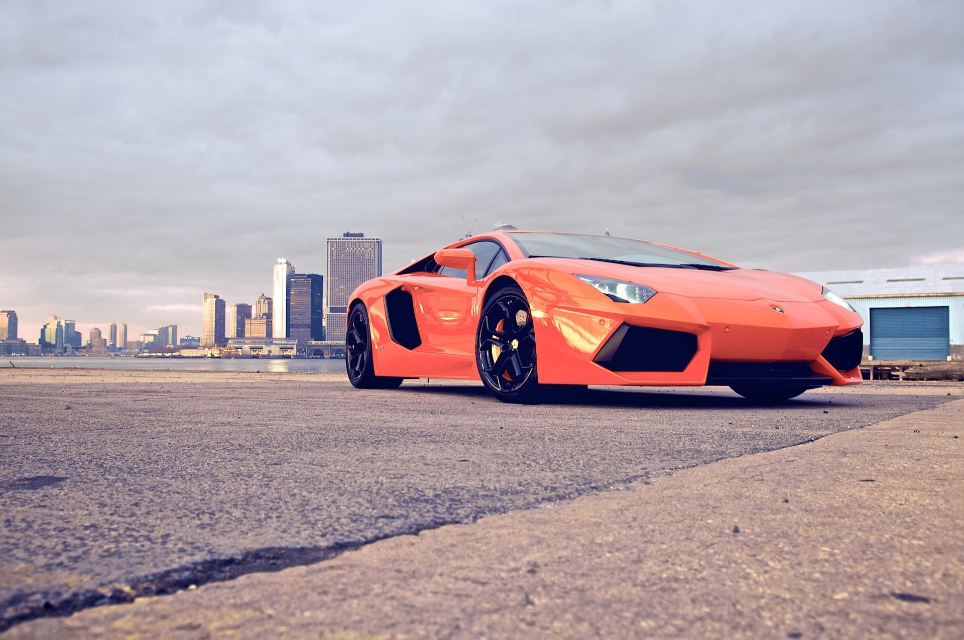 Lamborghini Aventador LP 700-4 HD Wallpaper