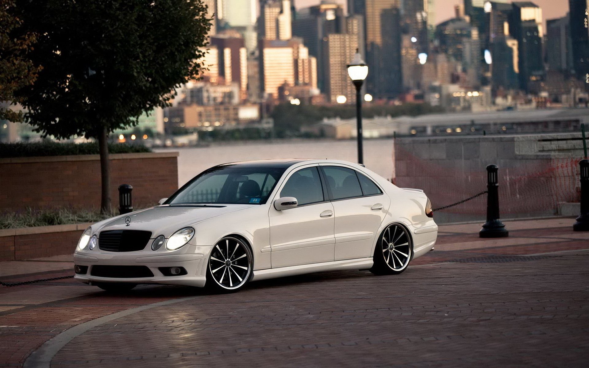 梅赛德斯高清壁纸 桌面背景 19x10