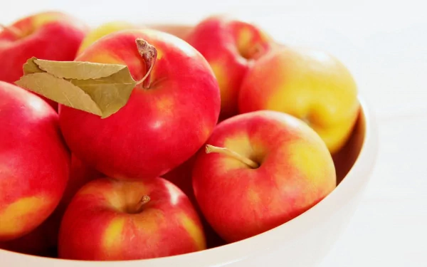  Apples