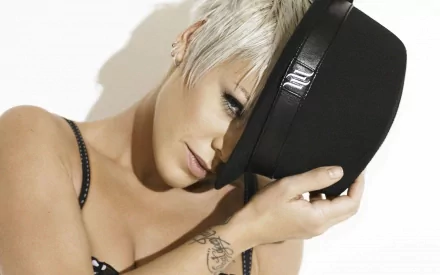 music Pink (Singer) HD Desktop Wallpaper | Background Image