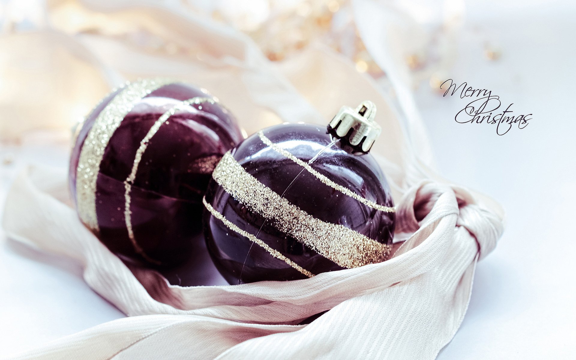 Download Christmas Ornaments Holiday Christmas HD Wallpaper