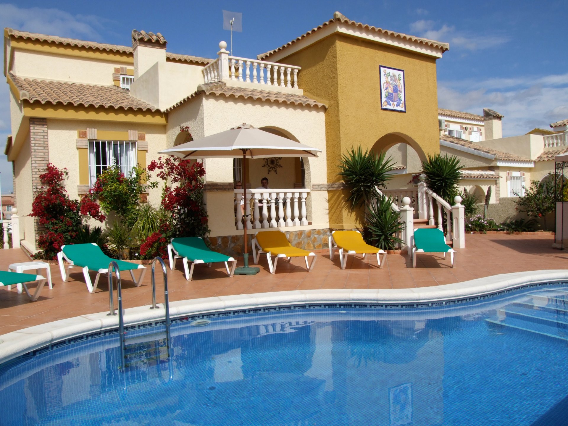 Download Man Made Resort HD Wallpaper