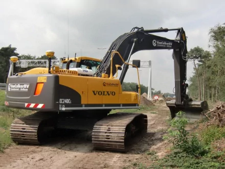 vehicle Volvo HD Desktop Wallpaper | Background Image