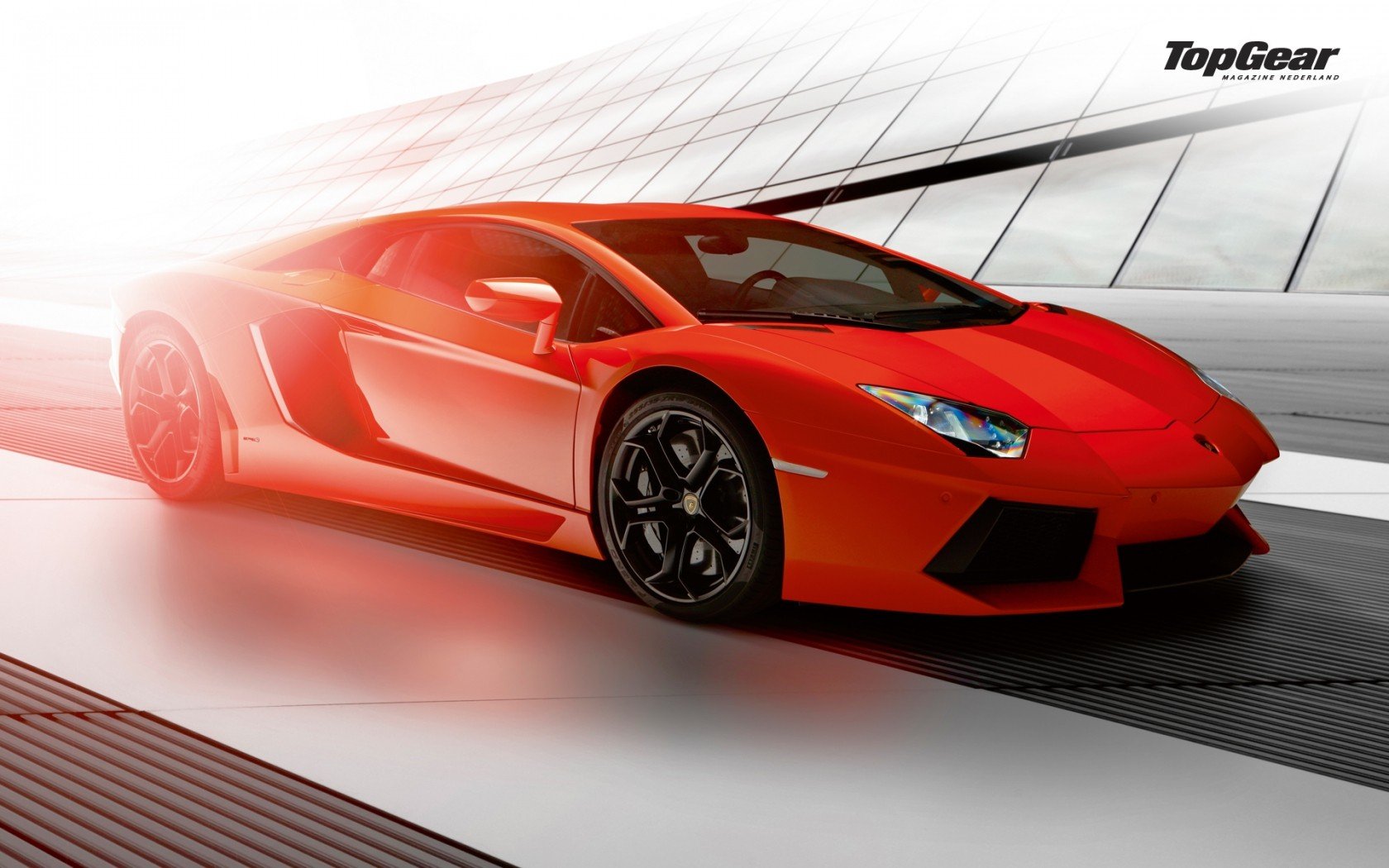 HD Top Gear desktop wallpaper featuring a red Lamborghini Aventador.