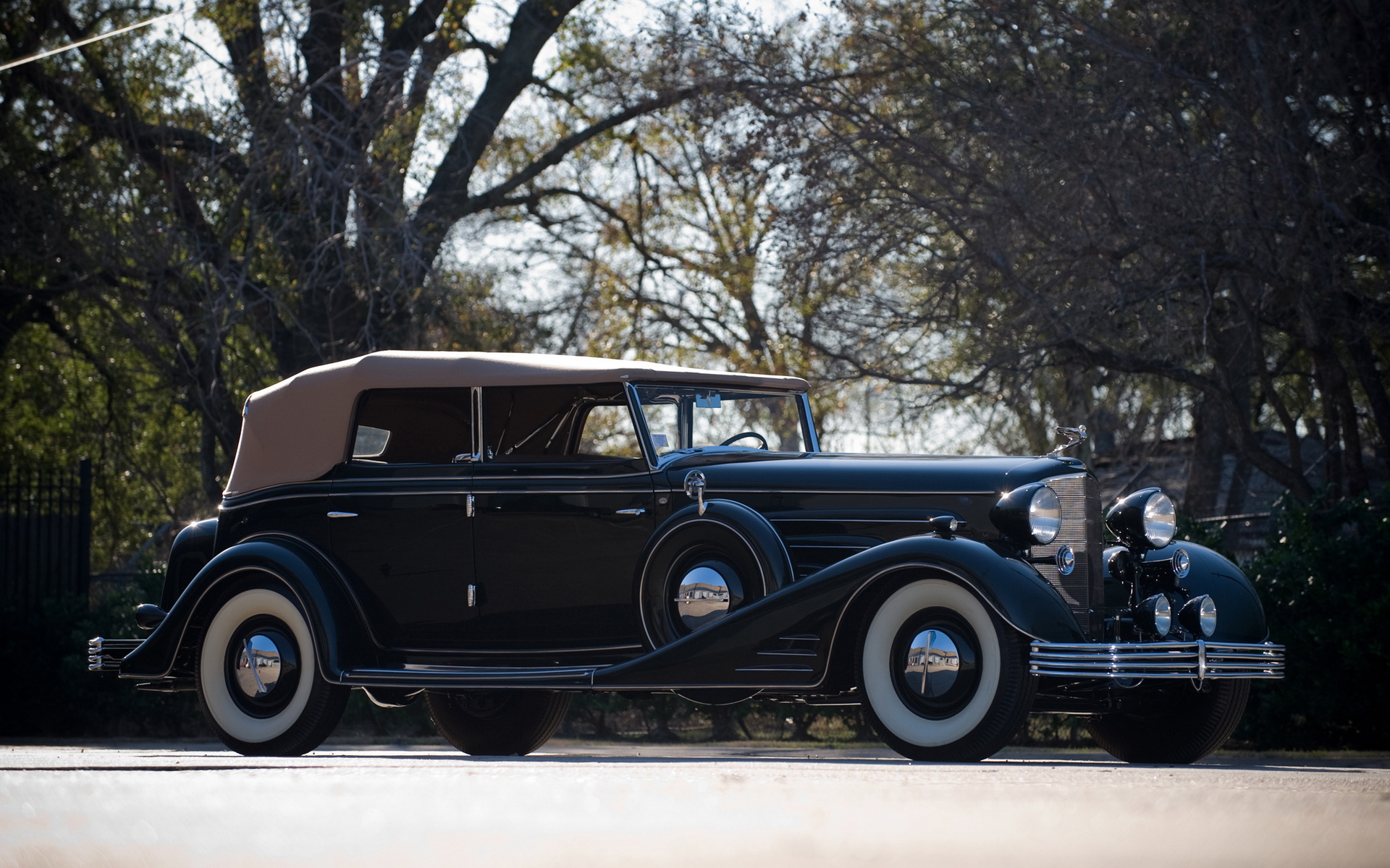 1933 Cadillac V16 HD Wallpaper