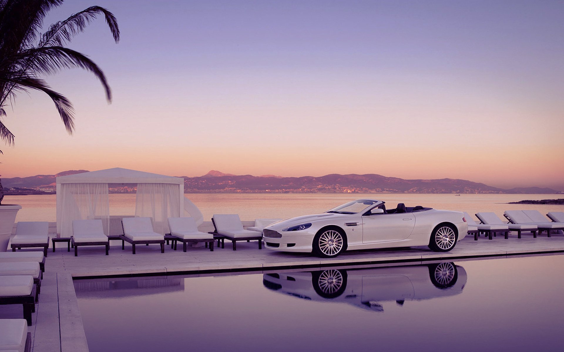 Download Vehicle Aston Martin DB9 Volante HD Wallpaper