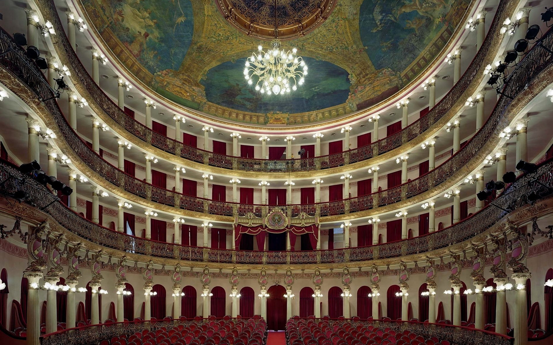 Man Made Opera House HD Wallpaper | Background Image
