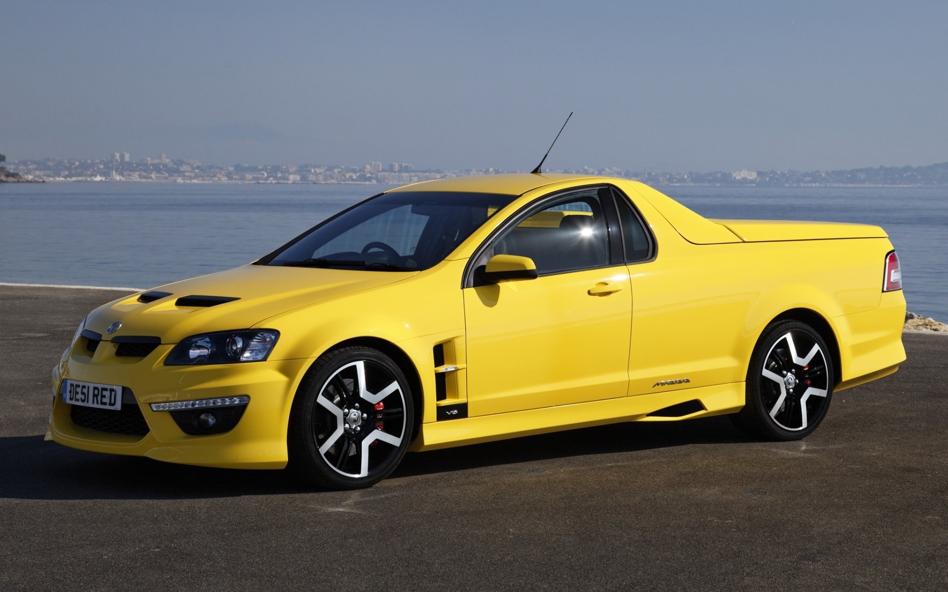 Download Vehicle Vauxhall Vxr8 Maloo HD Wallpaper
