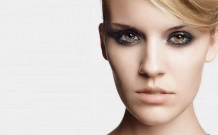 Celebrity Maggie Grace HD Desktop Wallpaper | Background Image