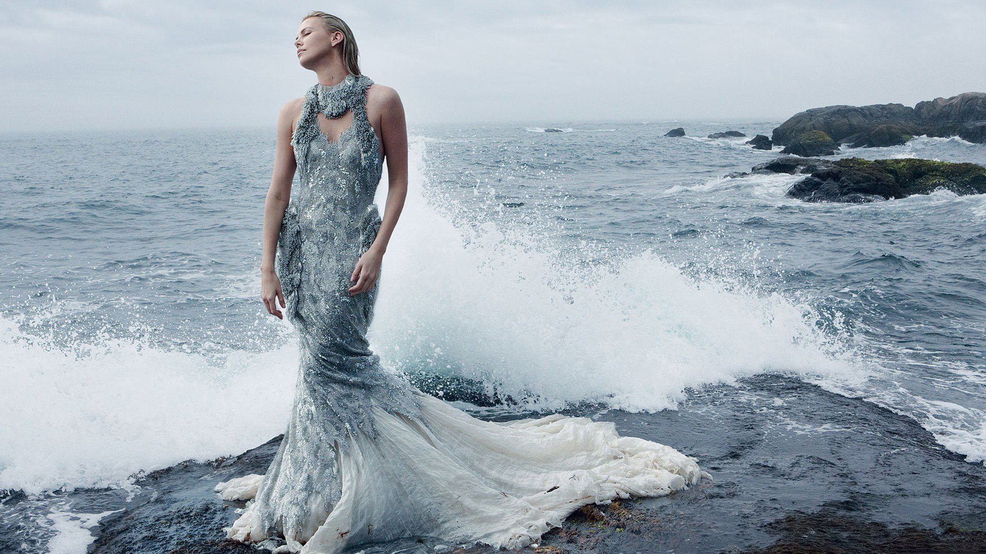 Charlize Theron Stunning HD Wallpaper by the Sea 1920x1080 — free download
