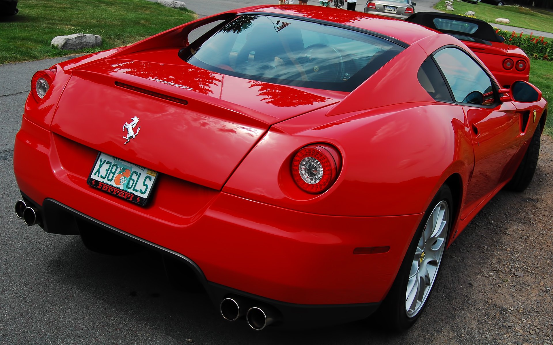 Download Vehicle Ferrari 16m Scuderia HD Wallpaper