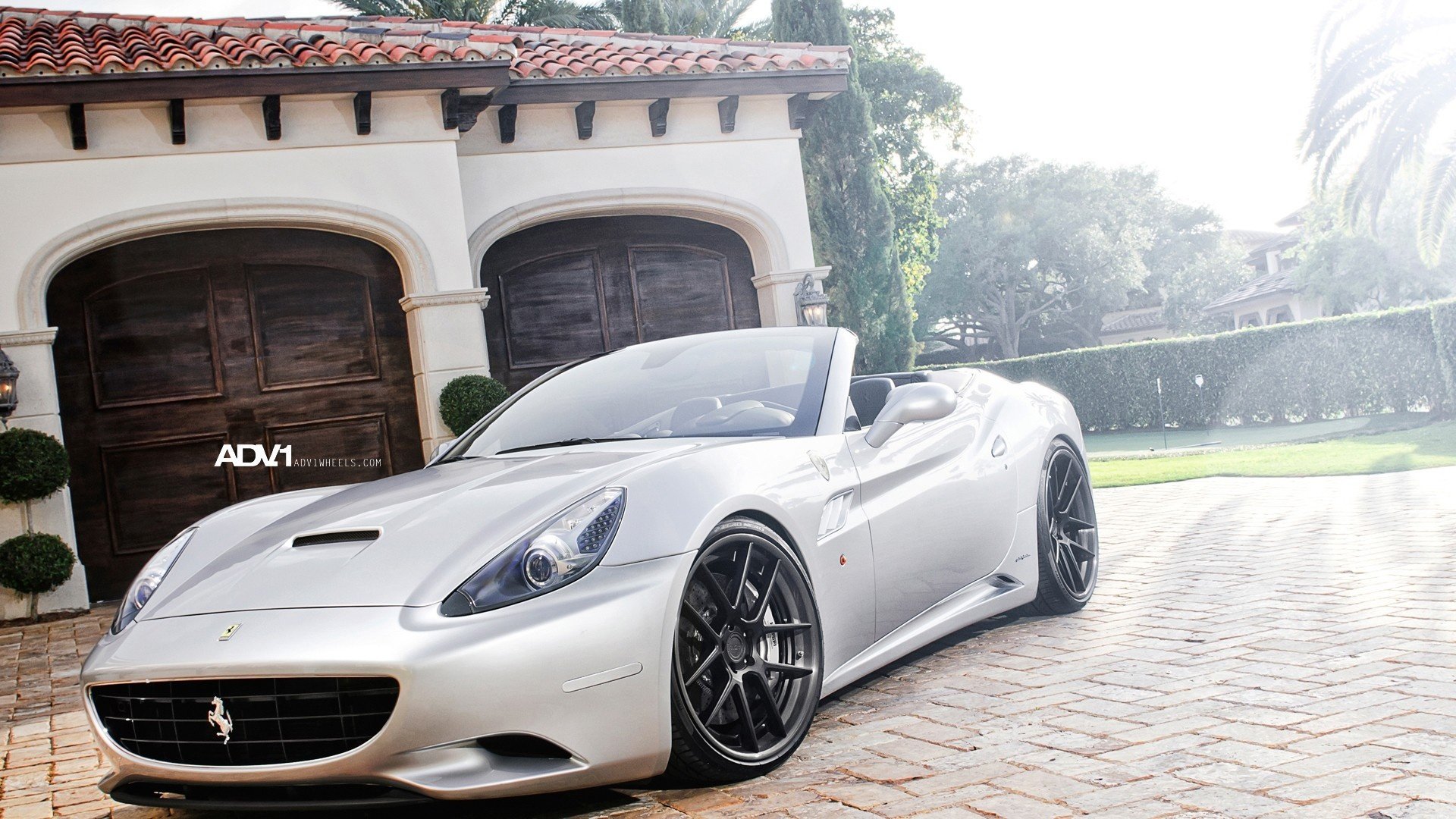 Download Vehicle Ferrari California HD Wallpaper