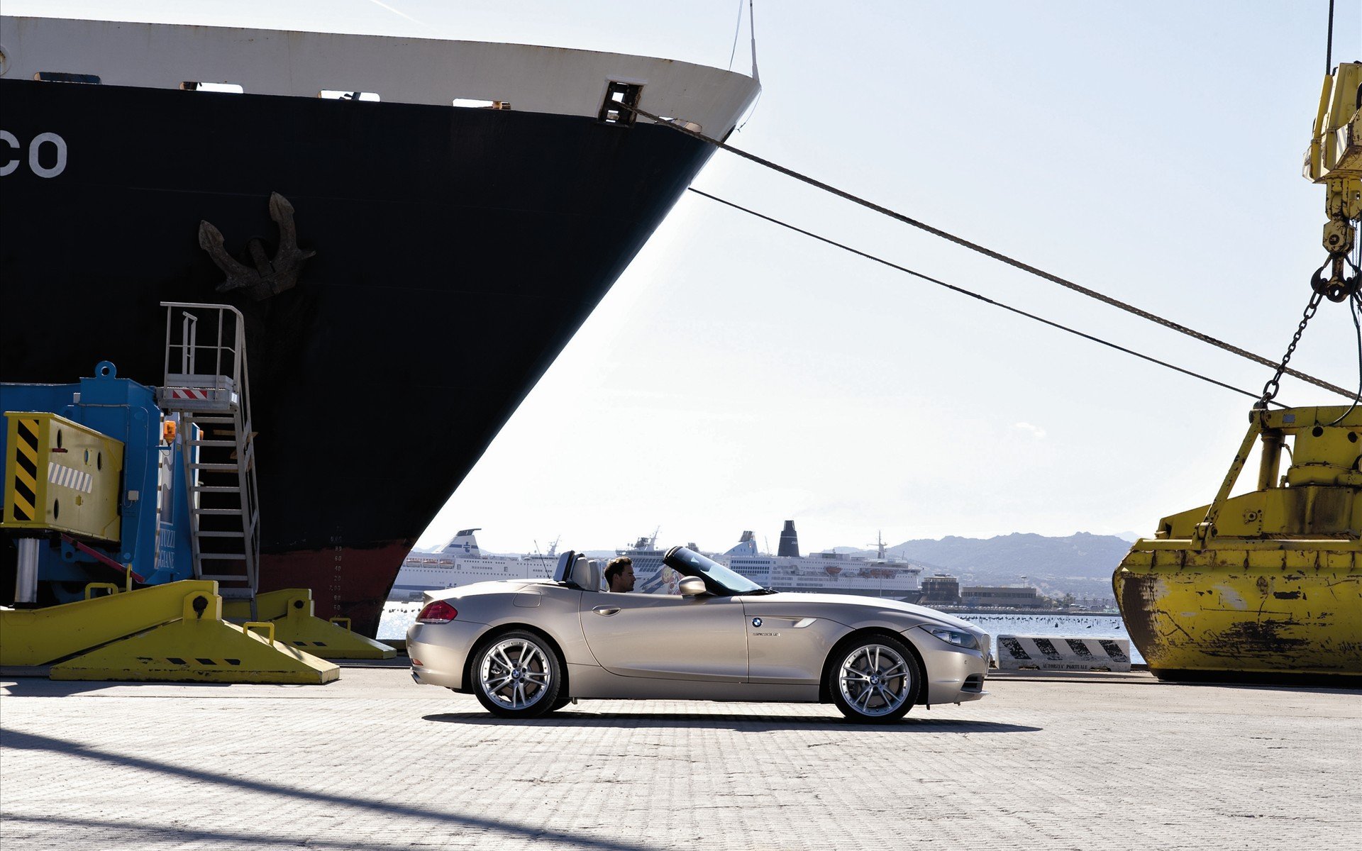 Download BMW Z4 Roadster BMW Vehicle BMW Z4 HD Wallpaper